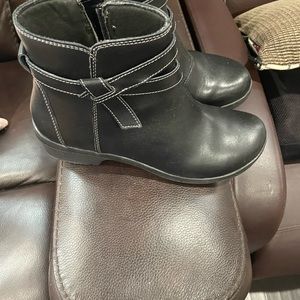 Clark’s shoes